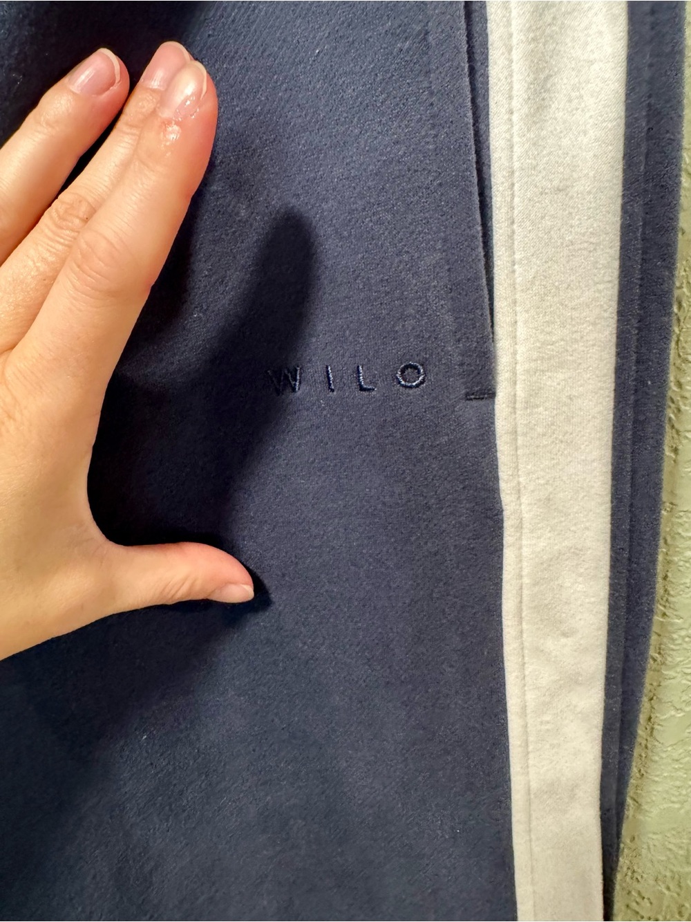 Wilo the Lable Navy wide leg sweatpants size M NWT - Picture 2 of 5